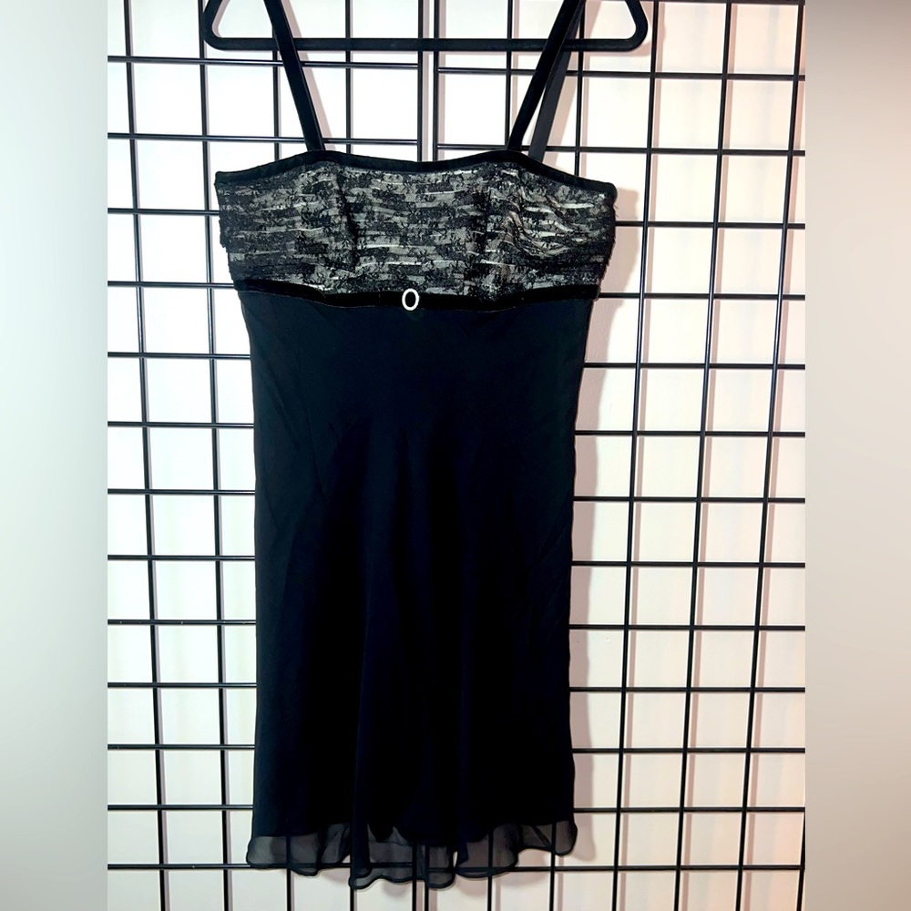 Kay Unger Silk Cocktail Dress. Size 8